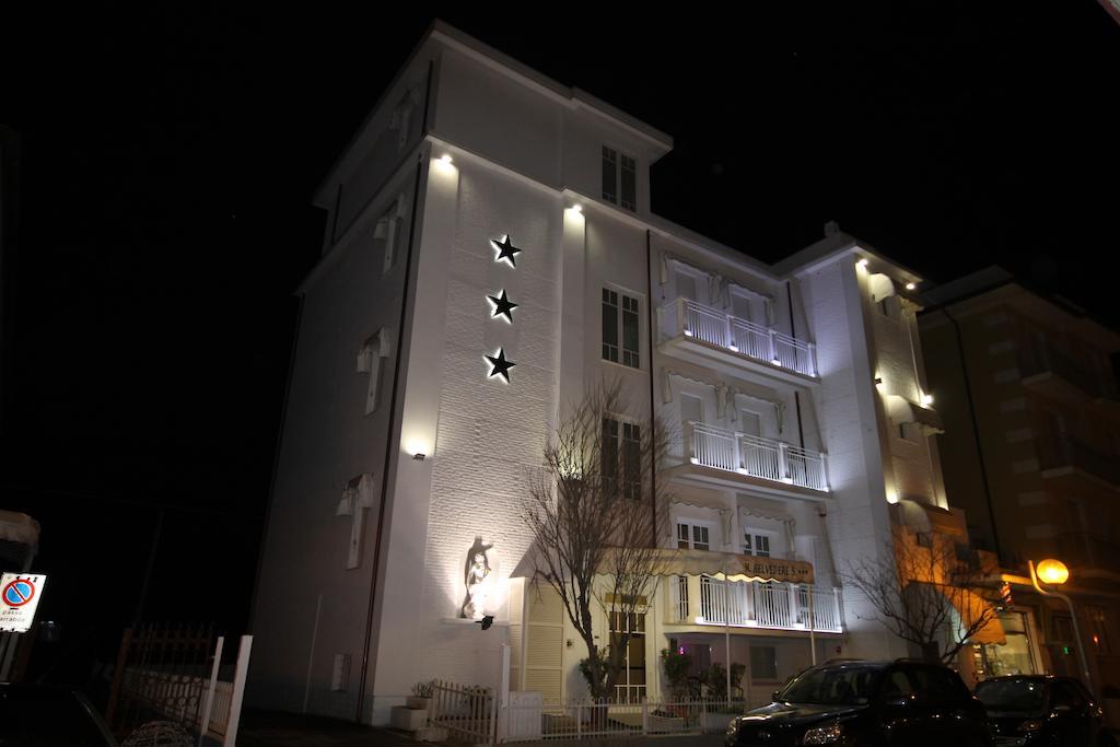 Hotel Belvedere Spiaggia Rimini Exterior photo